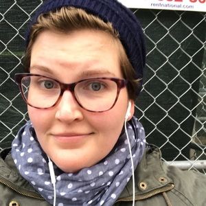 Meet your Posher, Amy